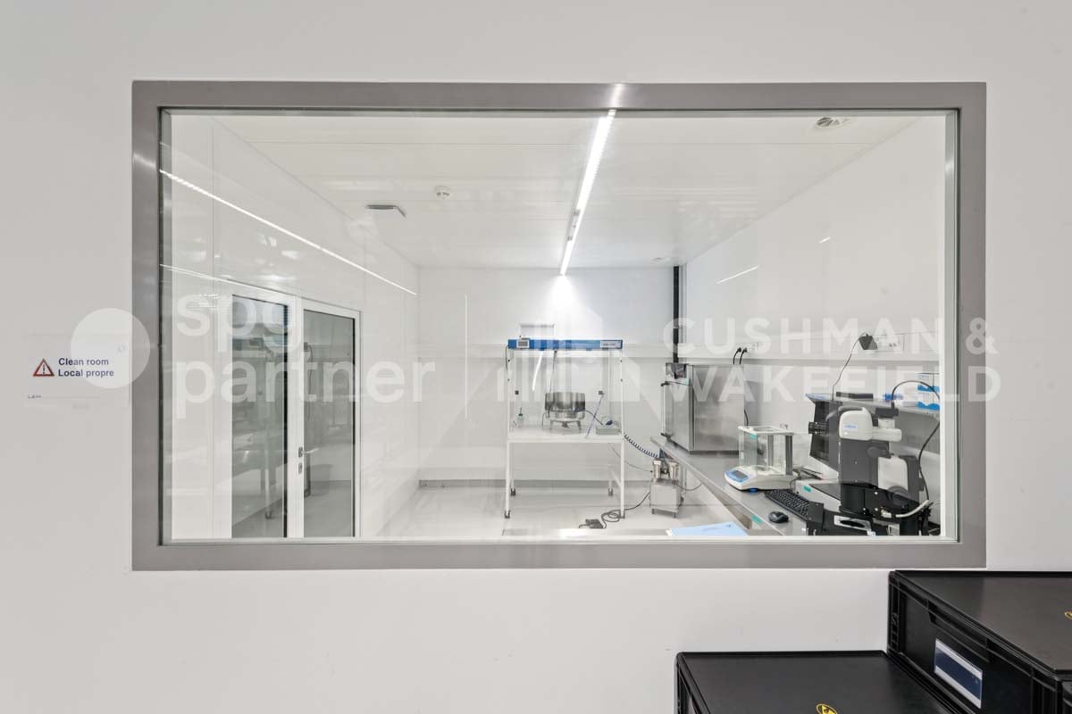 2000m² Atelier, Foto 7 von 10