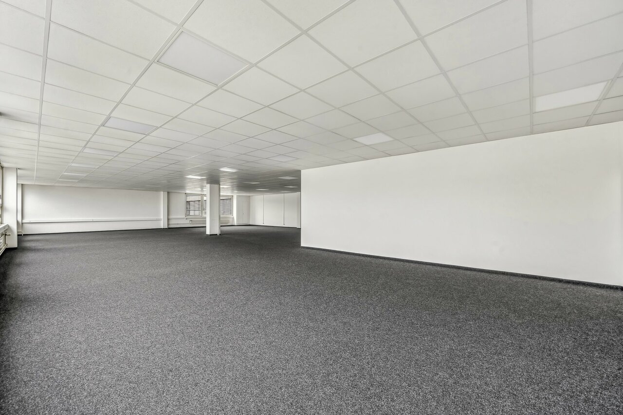210m² office, Foto 8 von 10
