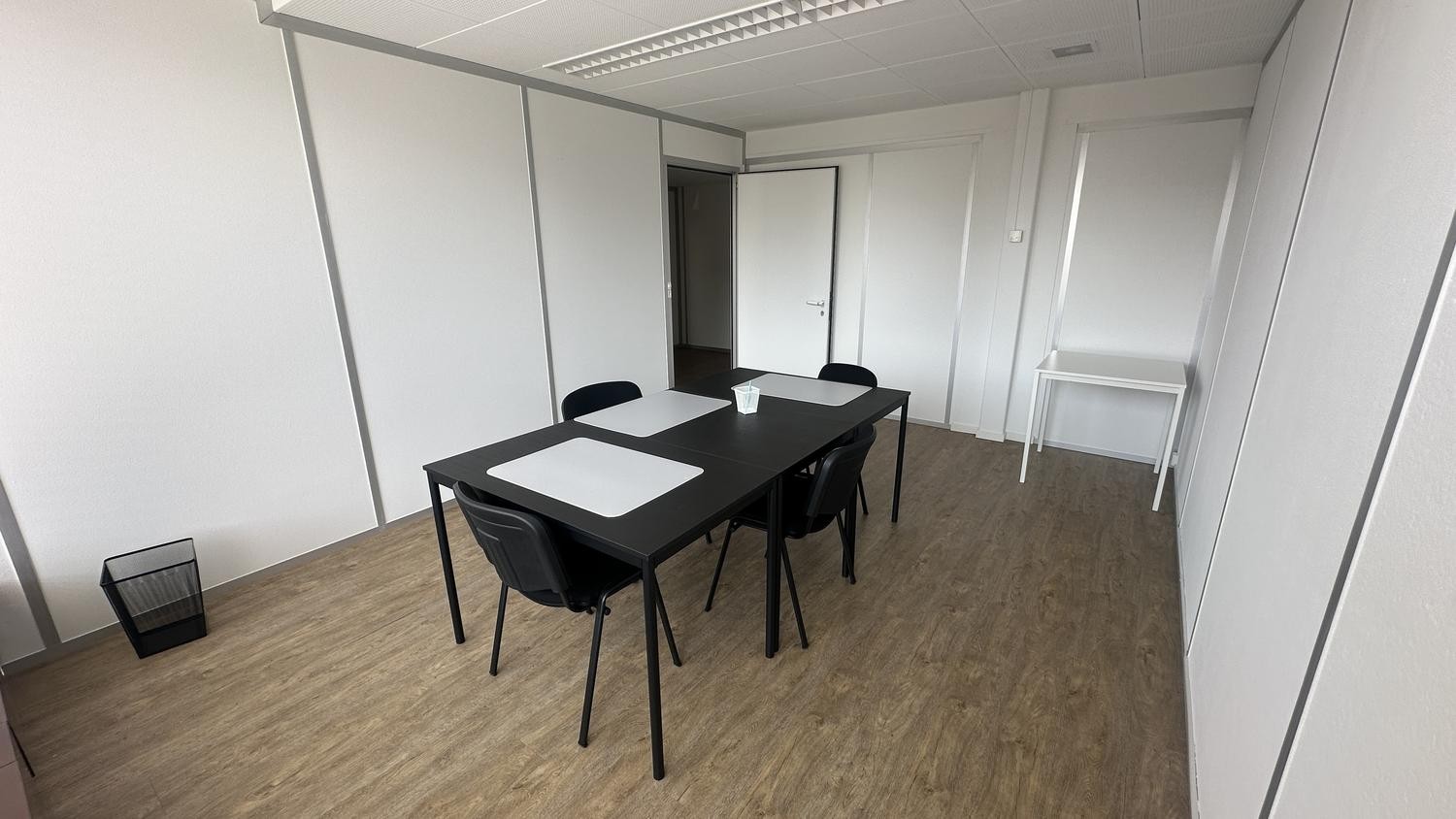 19m² office