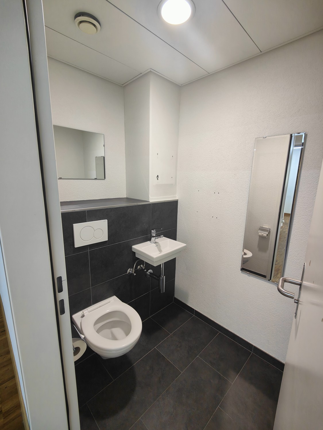 264m² commercial, Foto 5 von 9