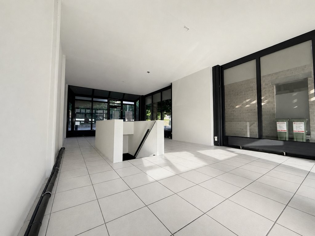 Negozio di 82m², foto 4 di 5
