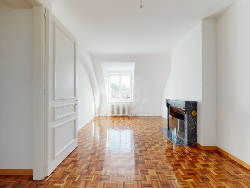 323m² ufficio, foto 4 di 8