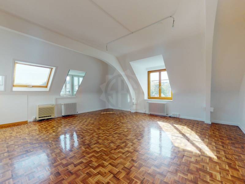 323m² ufficio, foto 7 di 8