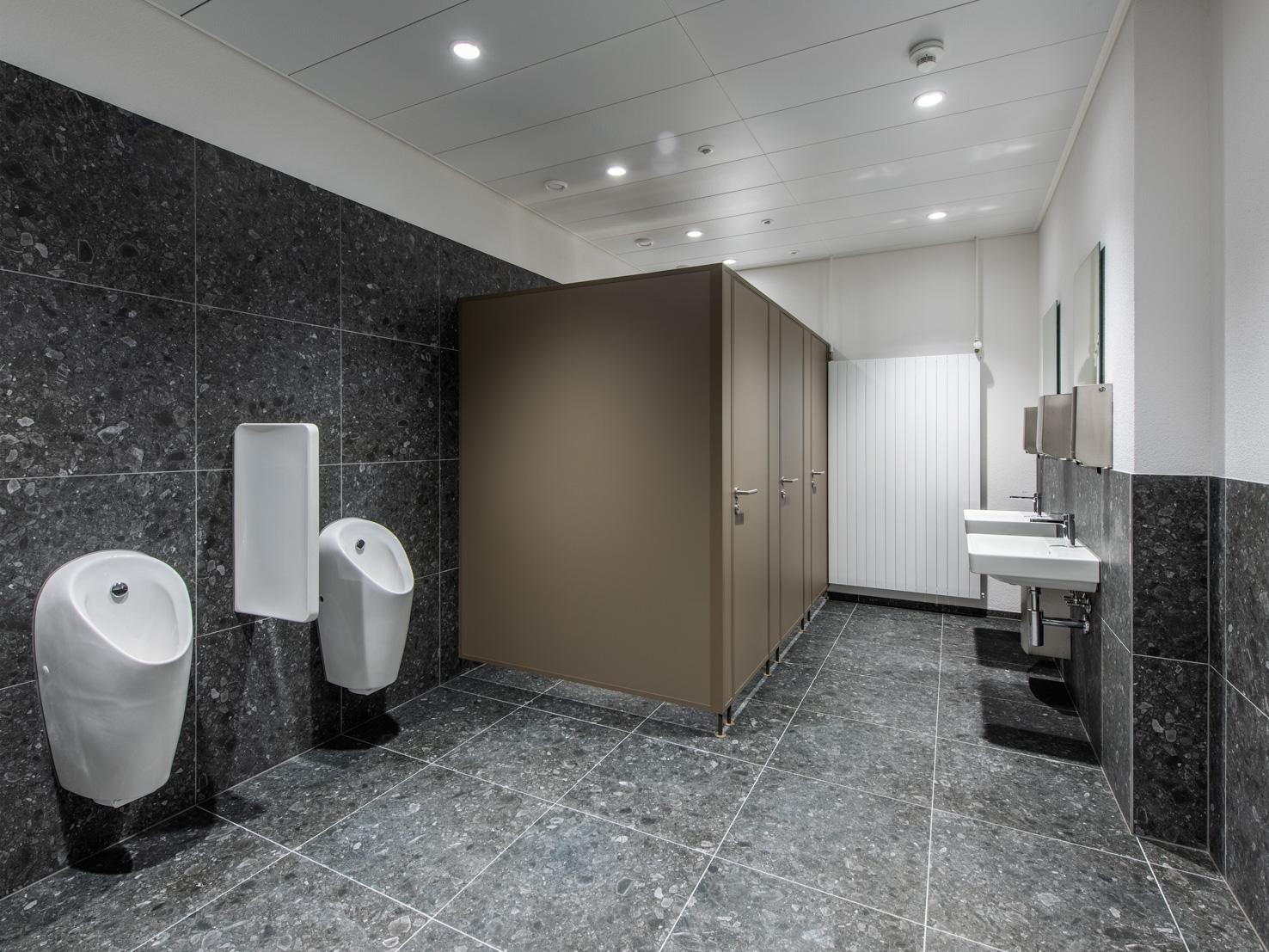 134m² office