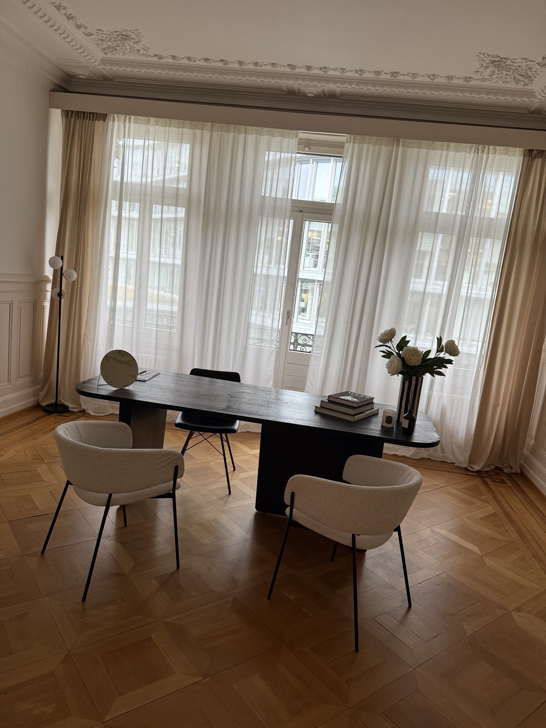 Commercial, Foto 2 von 3