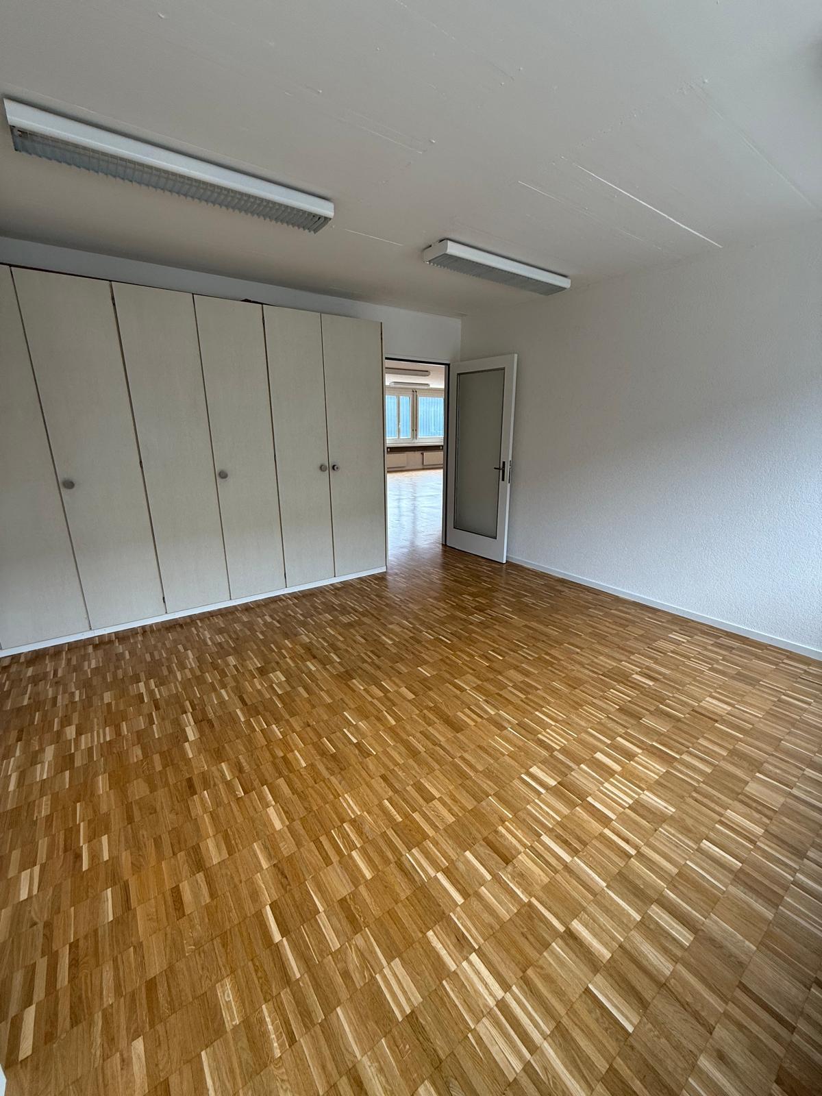 172m² office, Foto 4 von 8