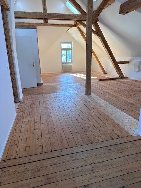 Bureau de 106m², photo 1 sur 7