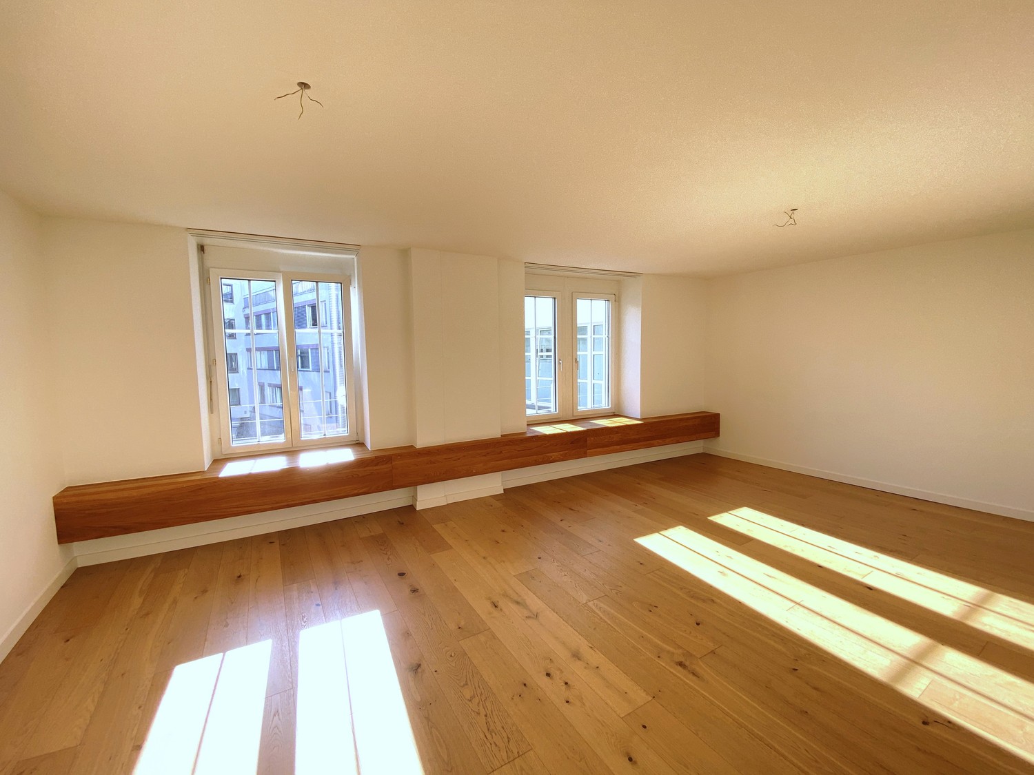 30m² commercial