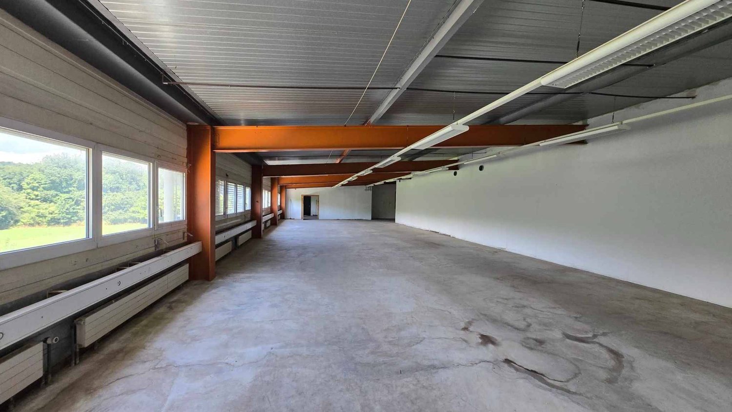 675m² Gewerbe, Foto 2 von 4