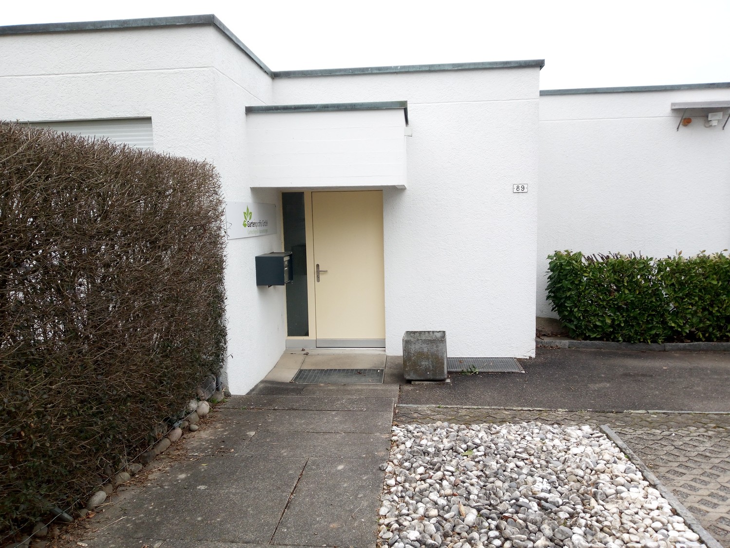 35m² commercial