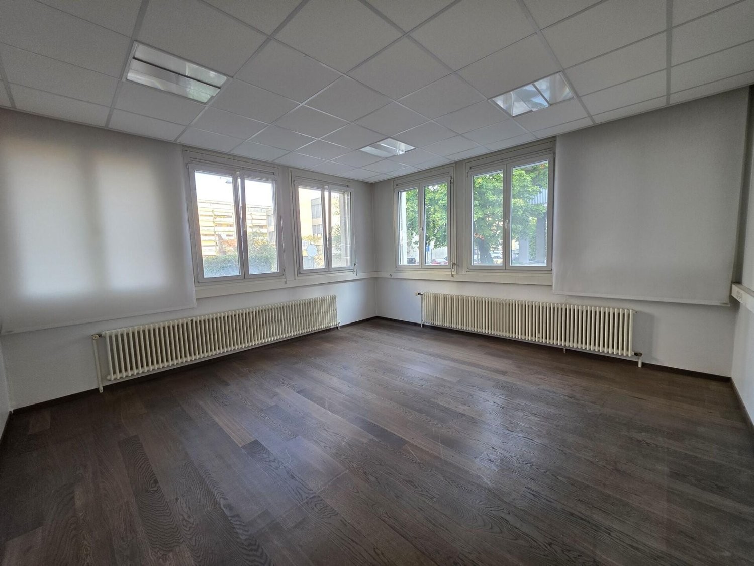 110m² Büro, Foto 2 von 10