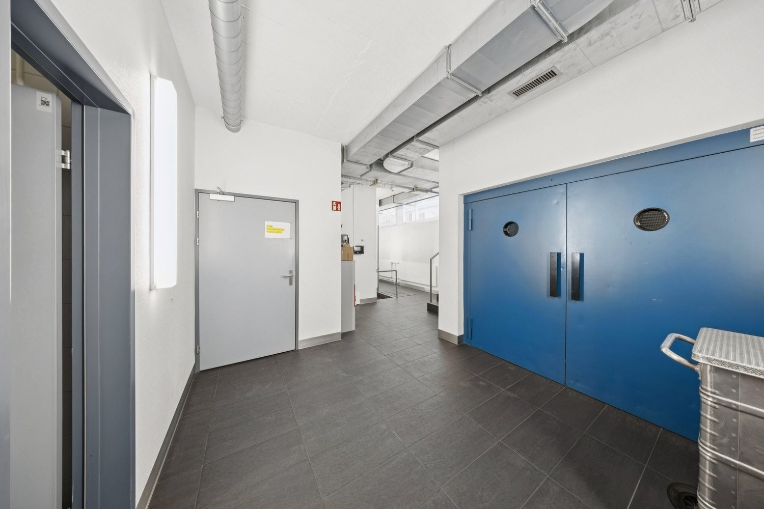 850m² commercial, Foto 10 von 10