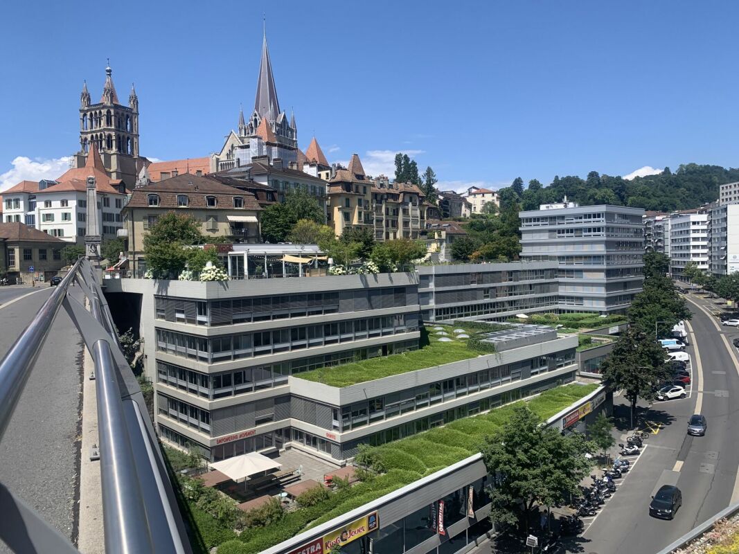 550m² Büro, Foto 1 von 10
