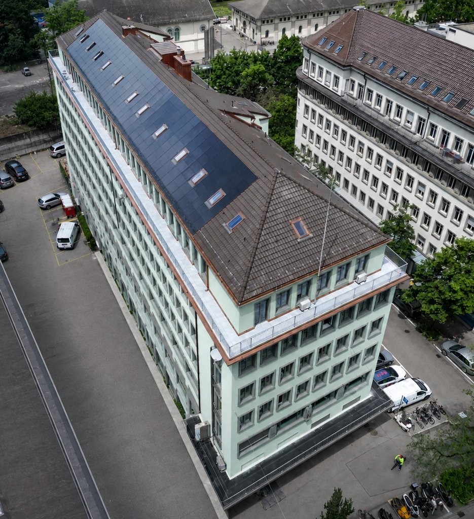 450m² office