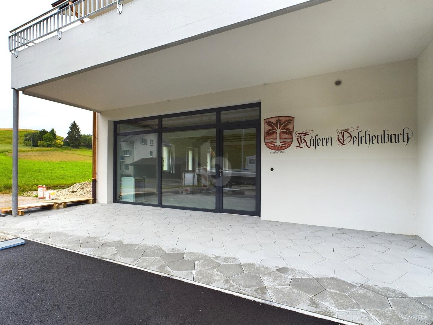 87m² shop, Foto 1 von 4