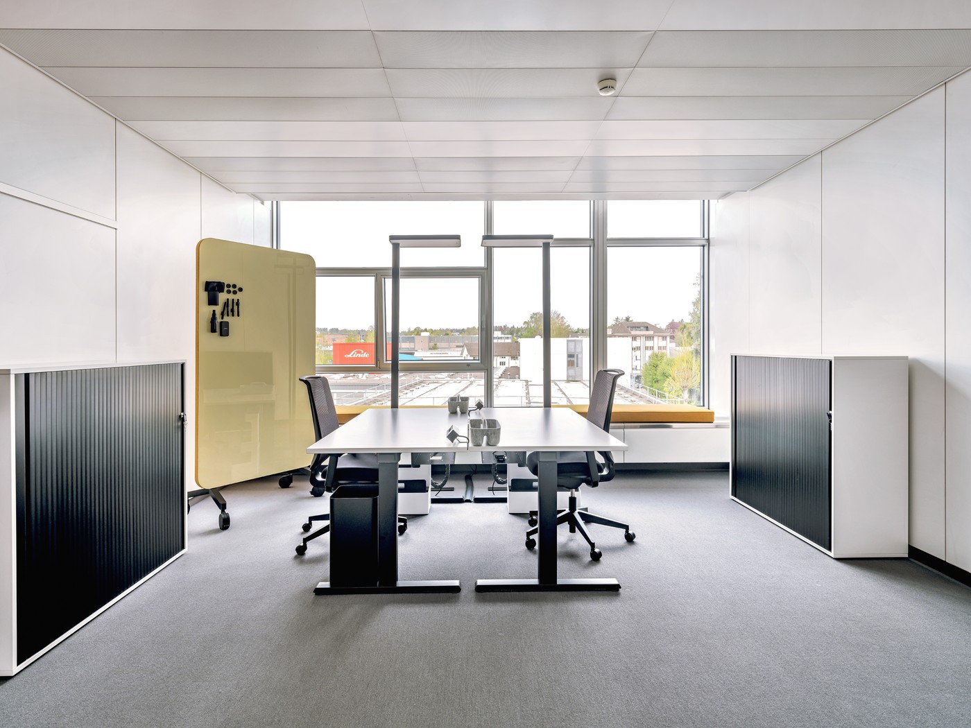 18m² office