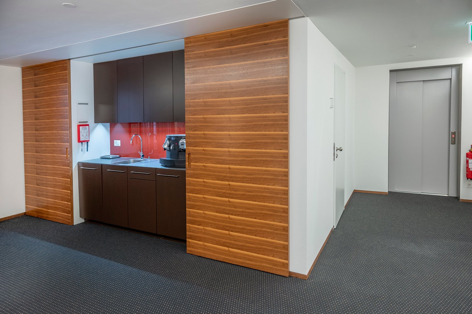 122m² office, photo 6 of 6