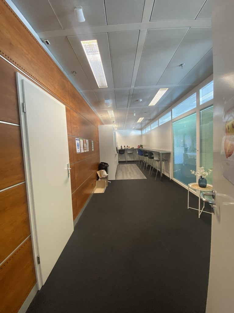 258m² Büro