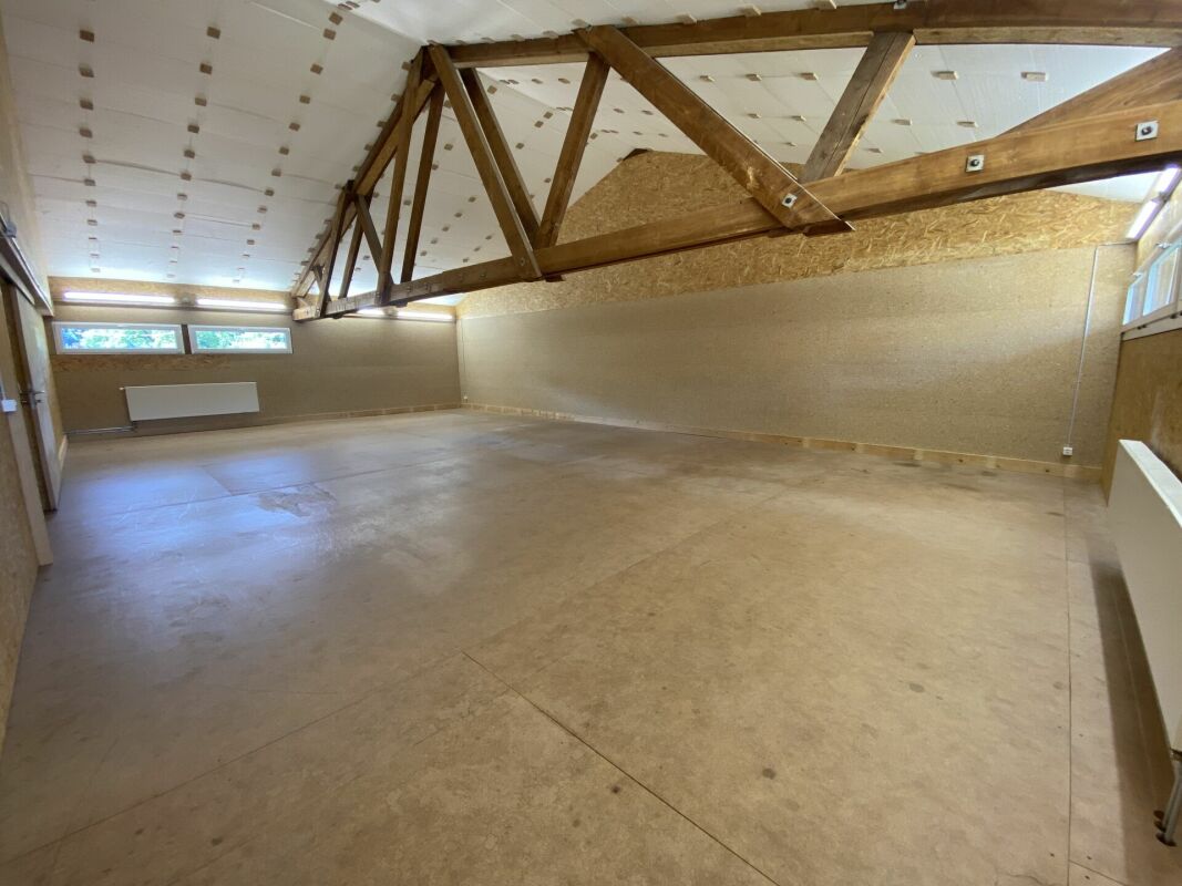 Commercial, Foto 3 von 4