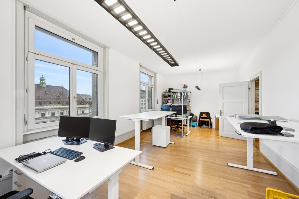 298m² office, Foto 4 von 10