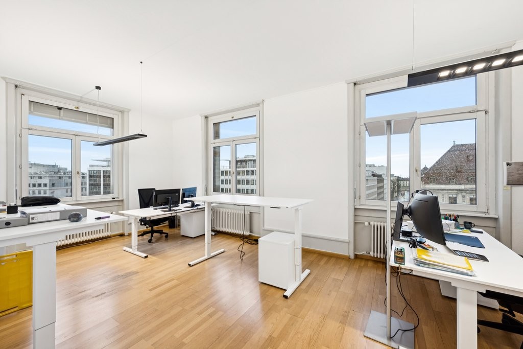 298m² office, Foto 8 von 10
