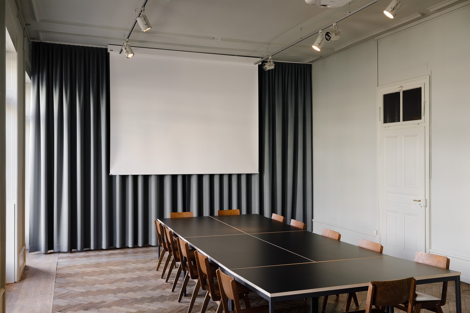 70m² office, Foto 1 von 4