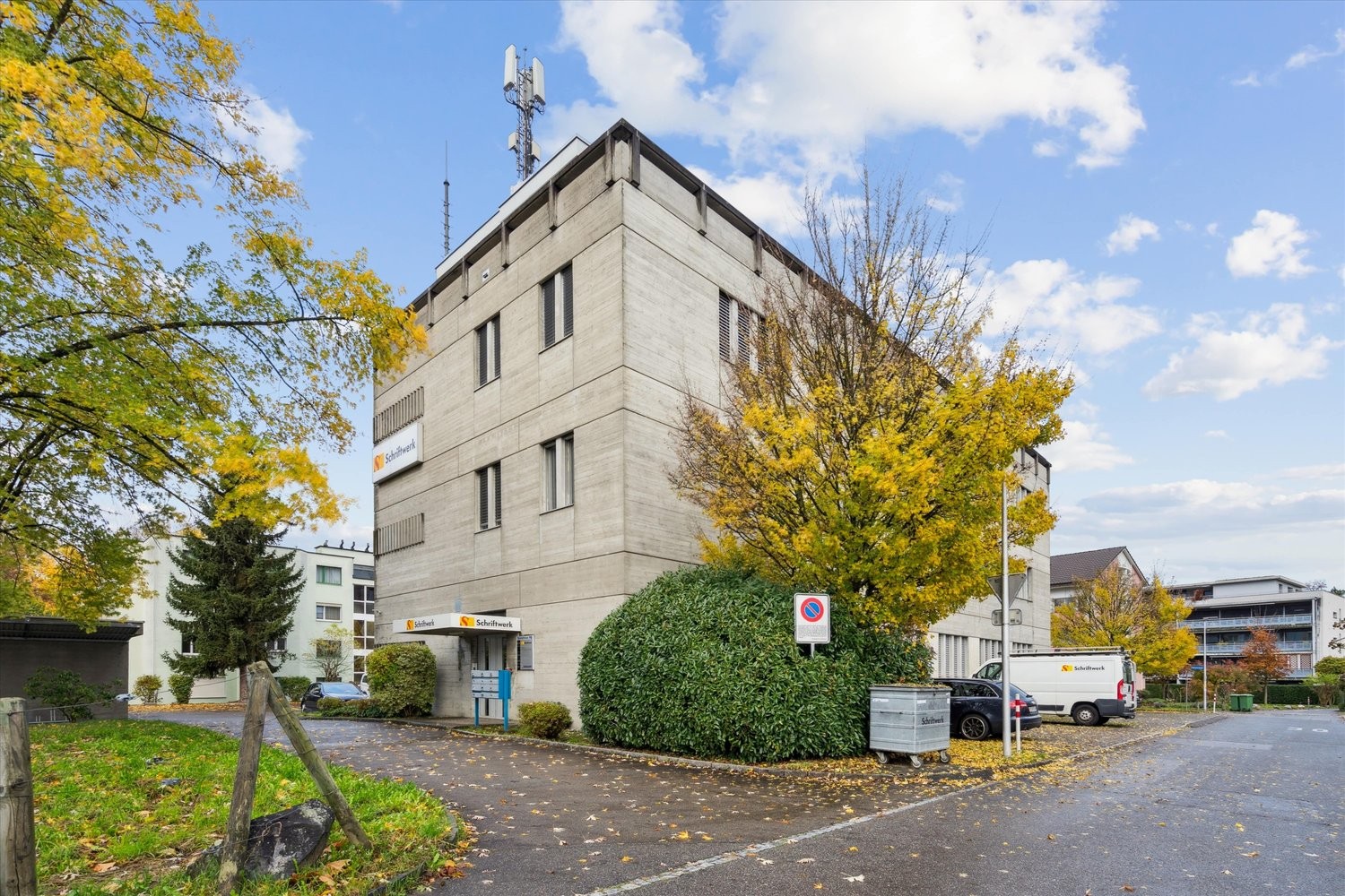 293m² commercial, Foto 1 von 10