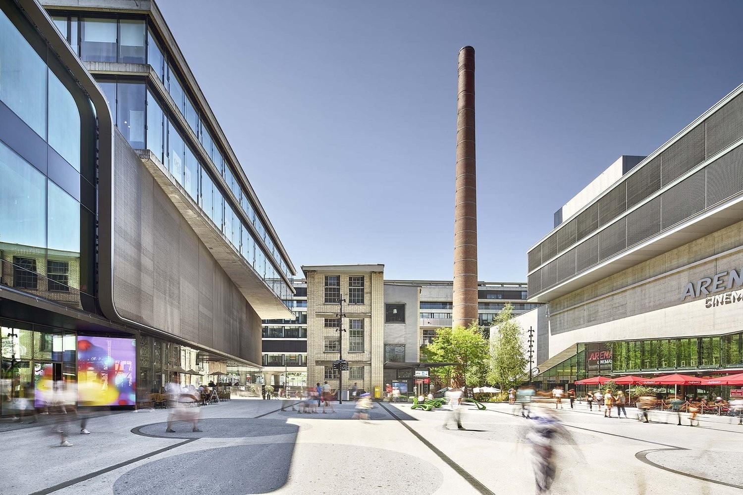 1050m² office