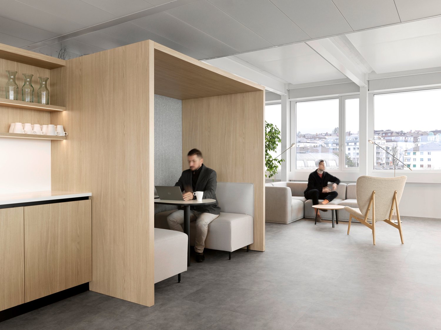 1294m² Büro