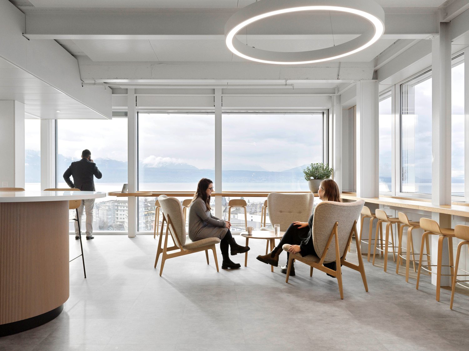 1294m² Büro