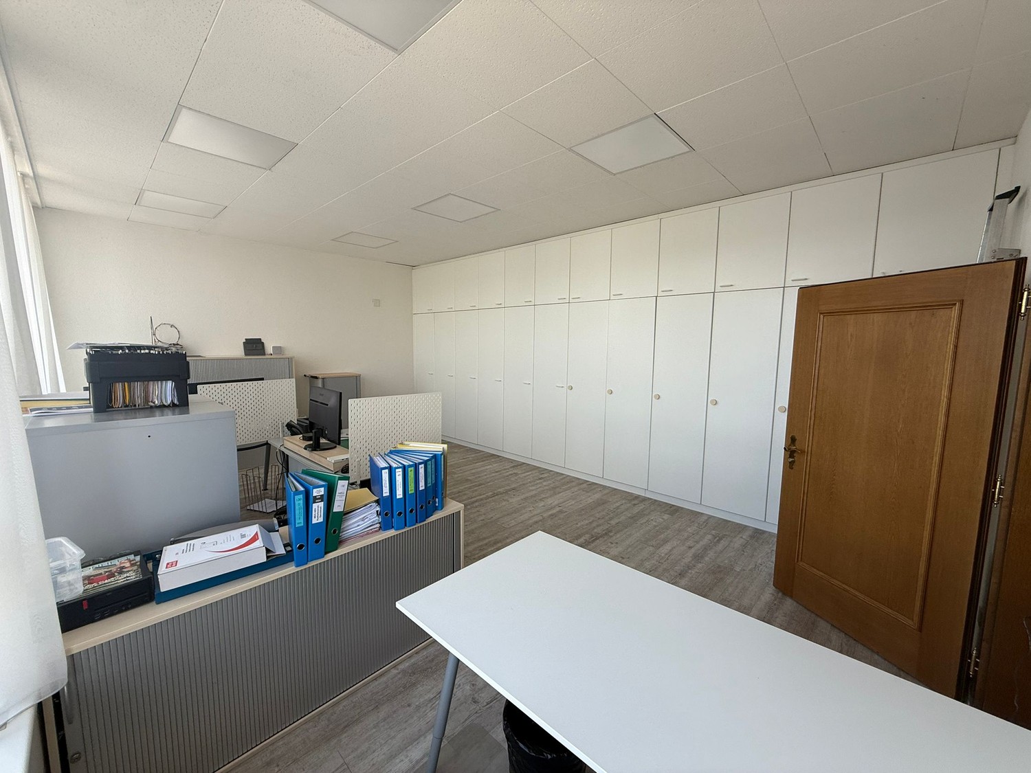 160m² commercial, Foto 7 von 10