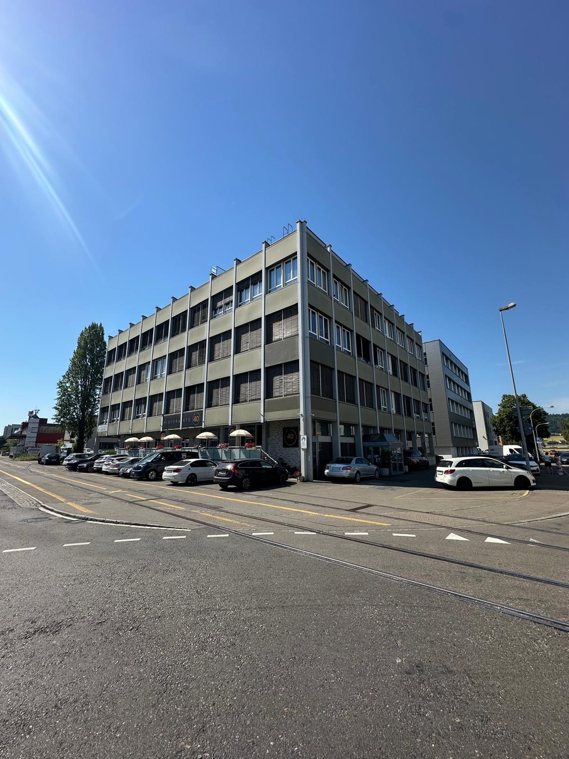 160m² commercial, Foto 1 von 10
