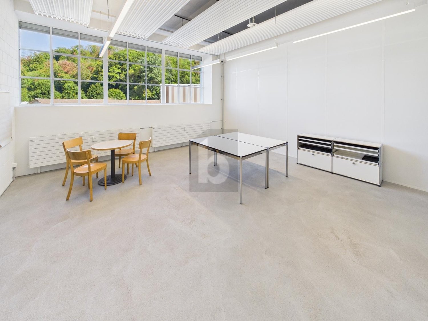 36m² office
