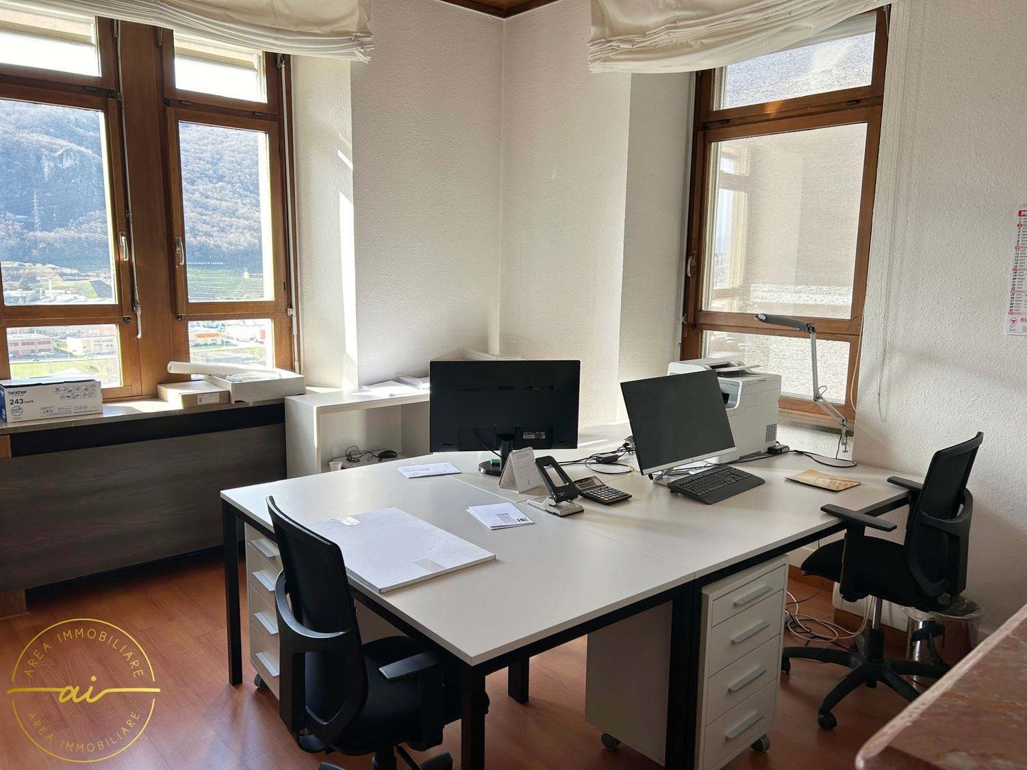 170m² Büro, Foto 4 von 5