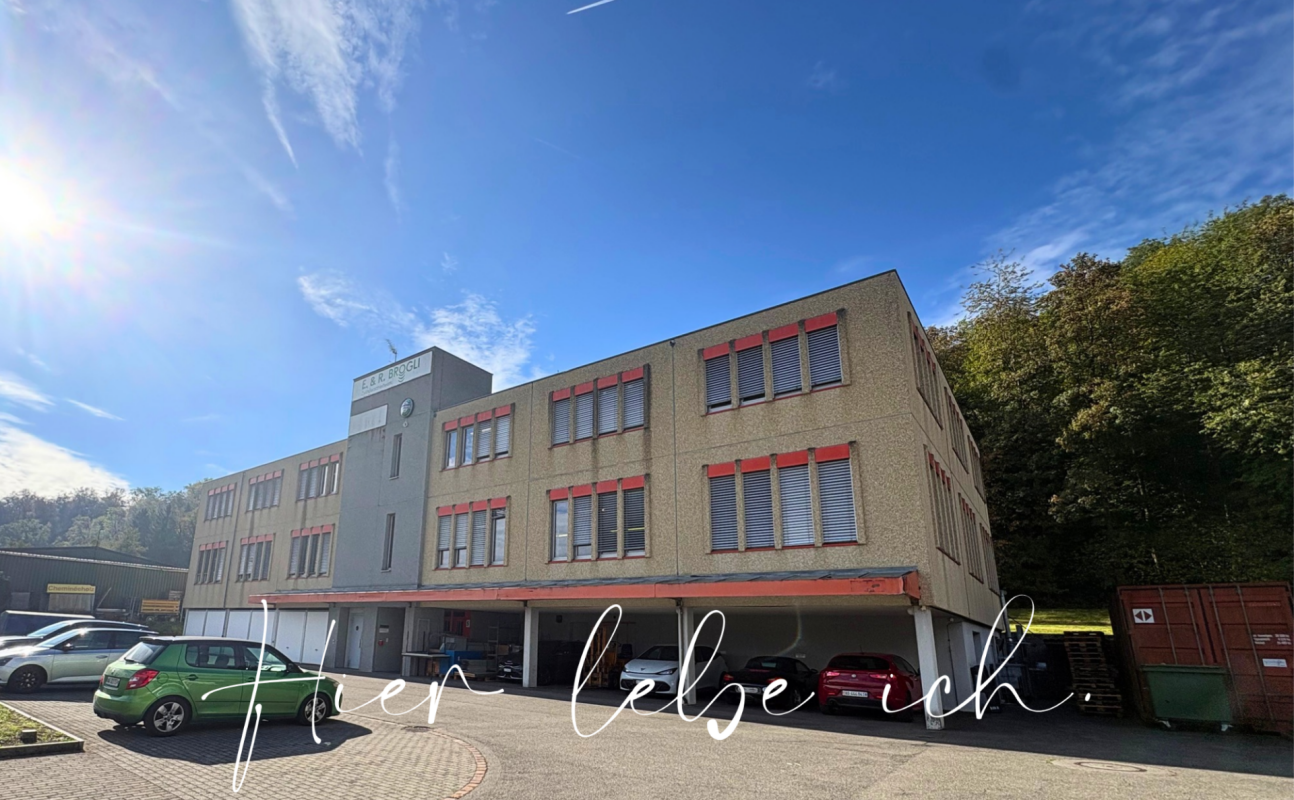 660m² commerciale, foto 1 di 10