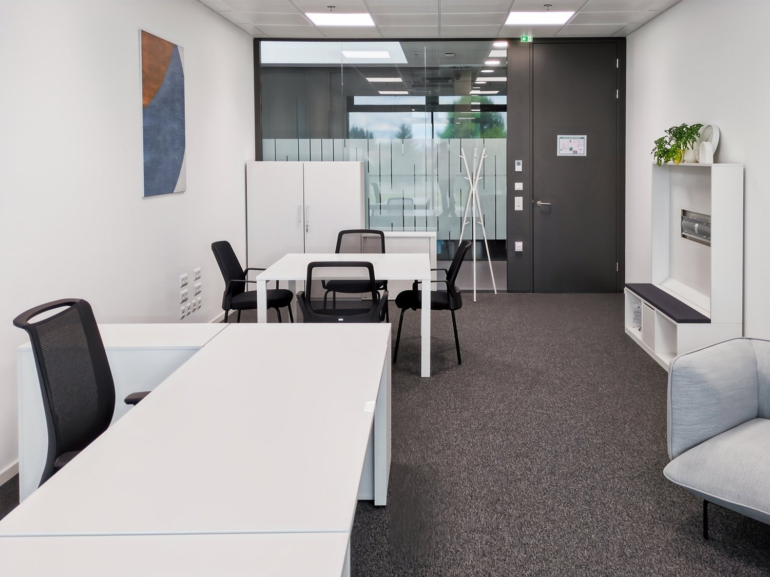 220m² ufficio, foto 1 di 10