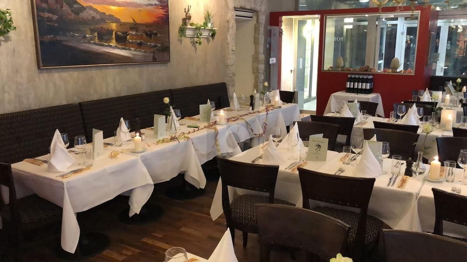 Ristorante di 350m², foto 1 di 3