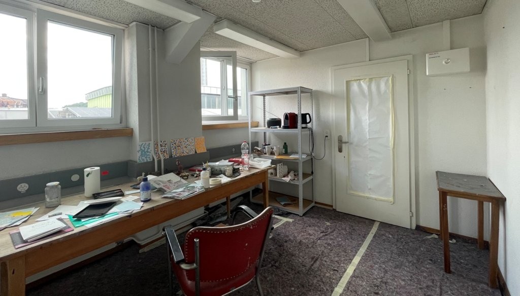 11m² office
