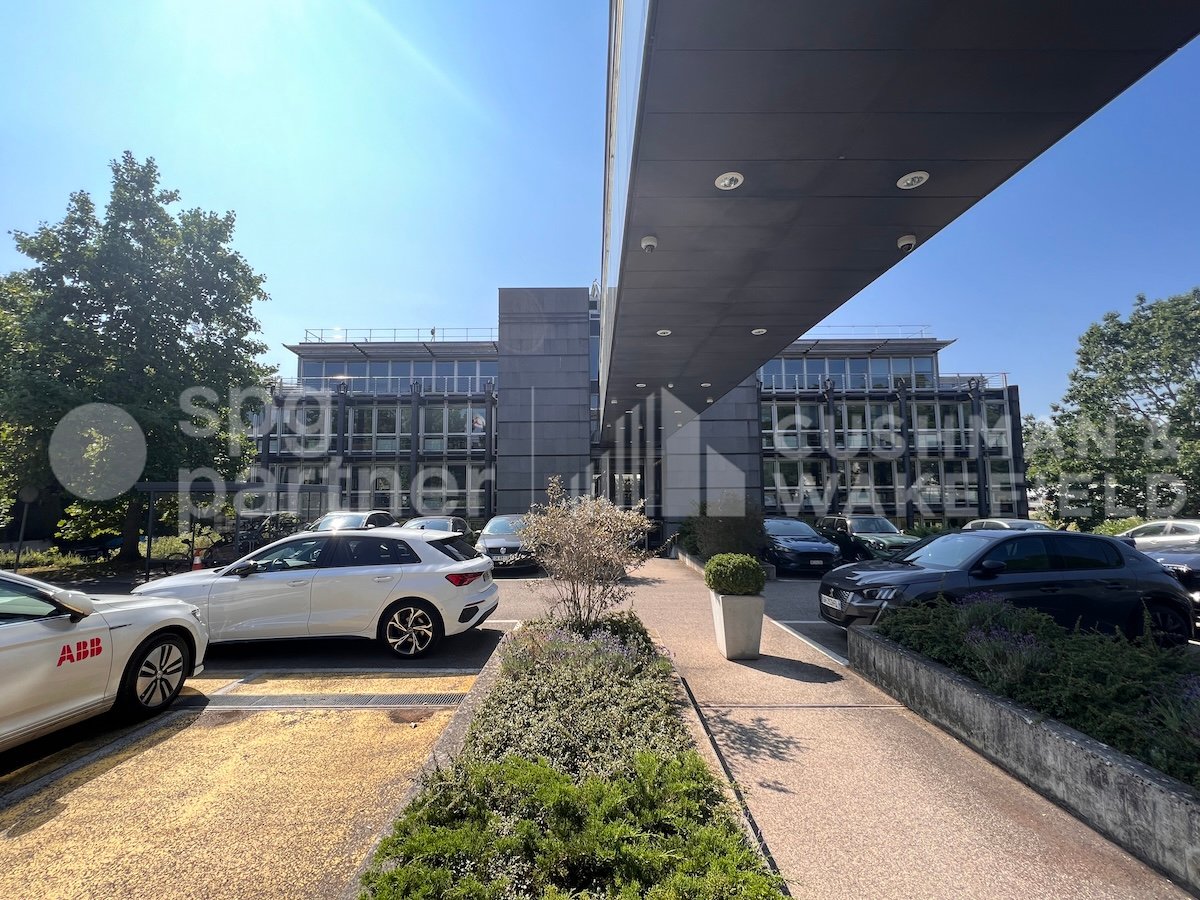 550m² Büro