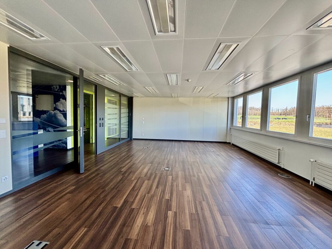 350m² Büro, Foto 7 von 10