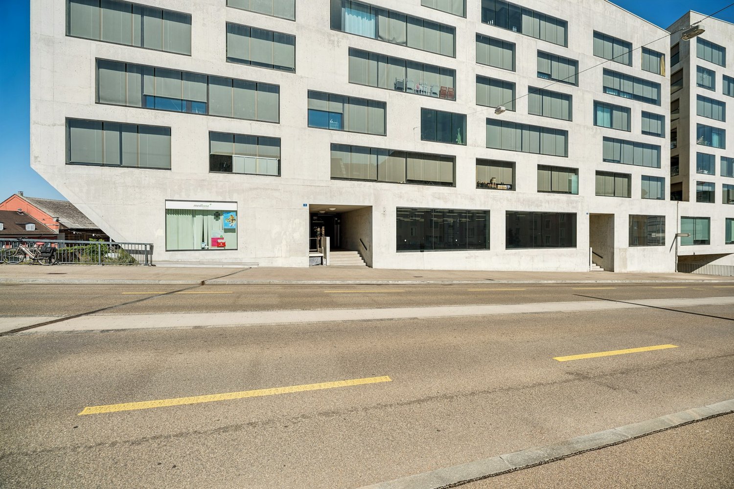 170m² commercial, Foto 2 von 9