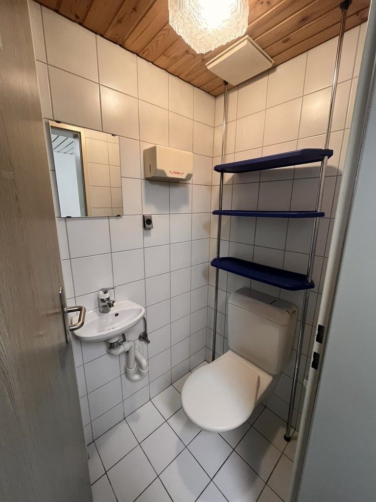 45m² shop