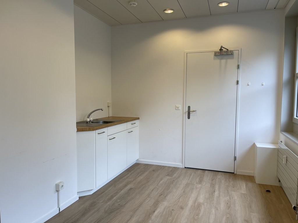 63m² de bureaux