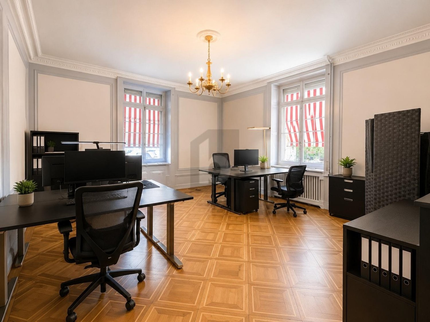 160m² Büro, Foto 1 von 4