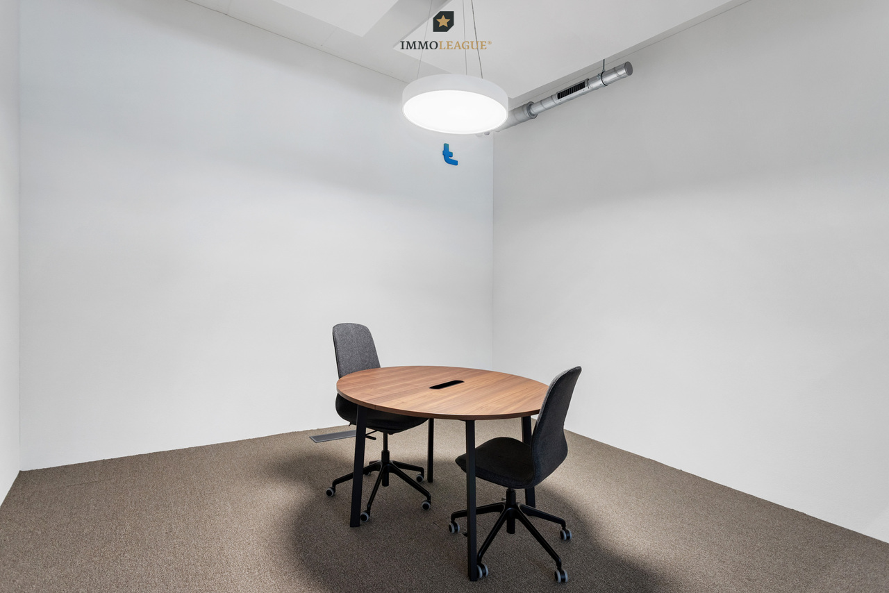 112m² office
