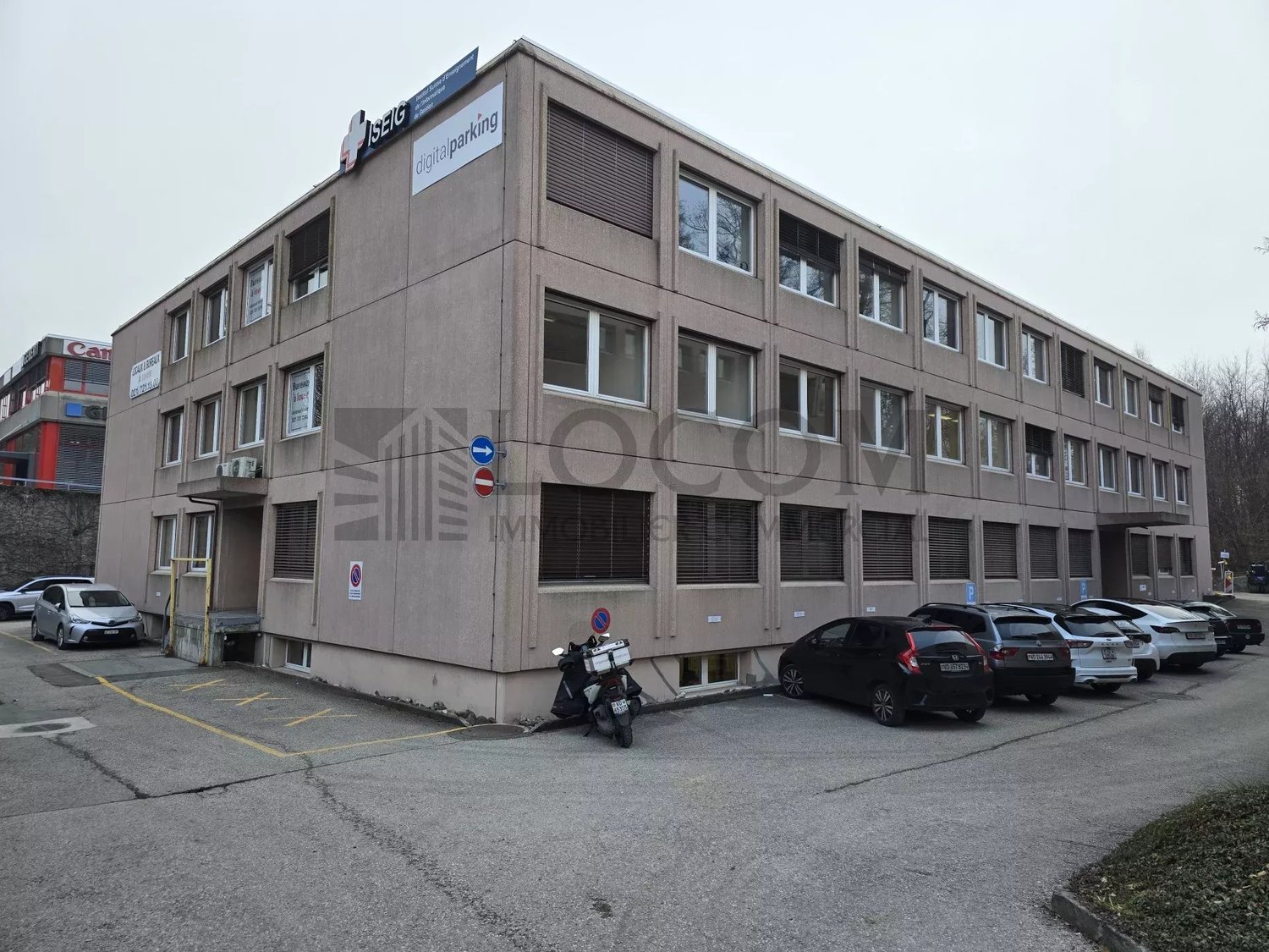 100m² Laden