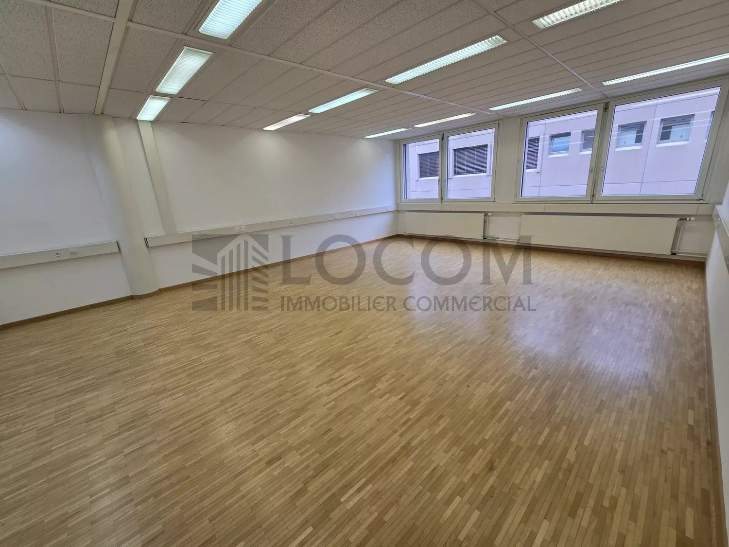 100m² Laden