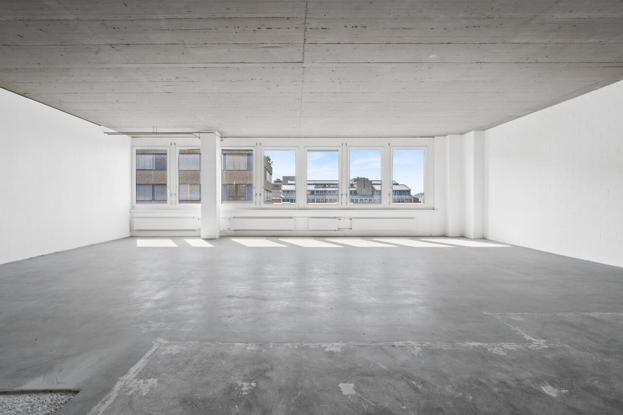 389m² commercial, Foto 3 von 10