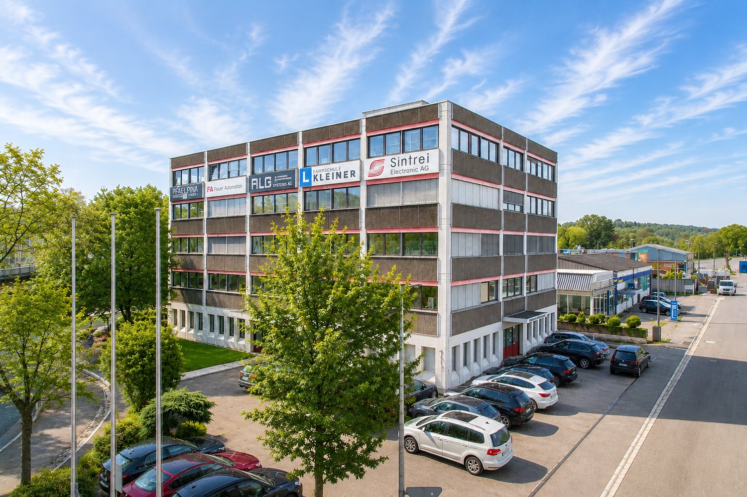 32m² commercial