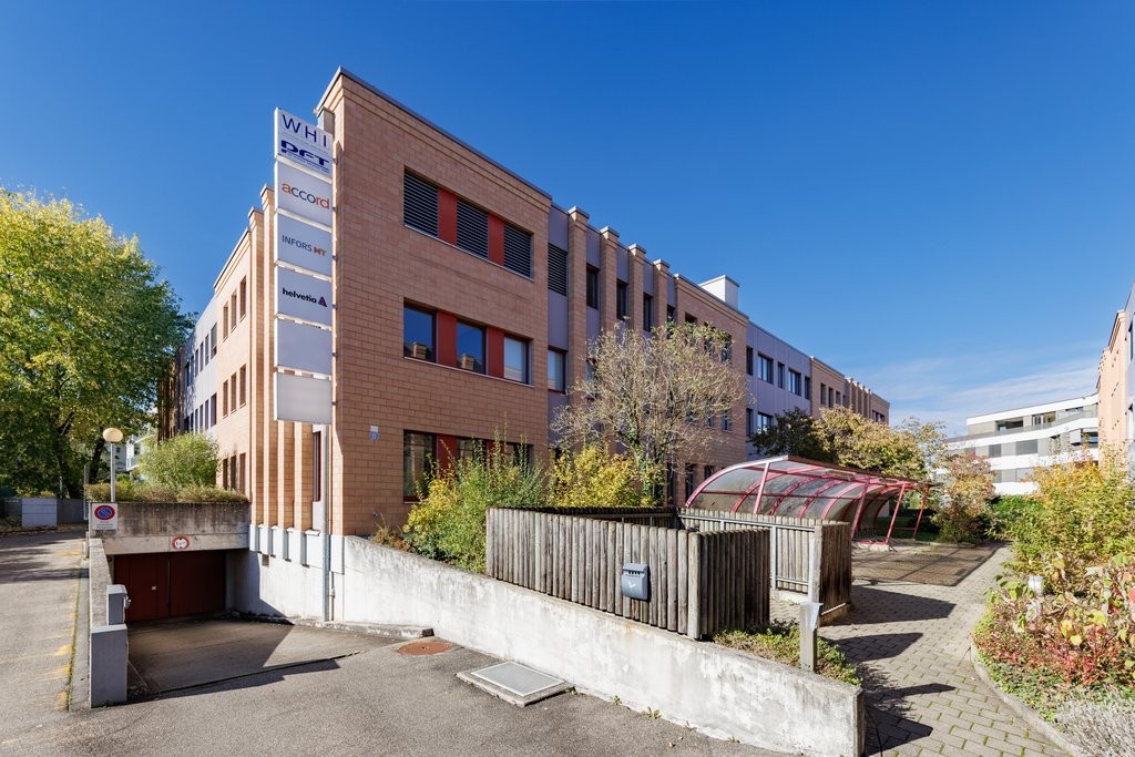 400m² office